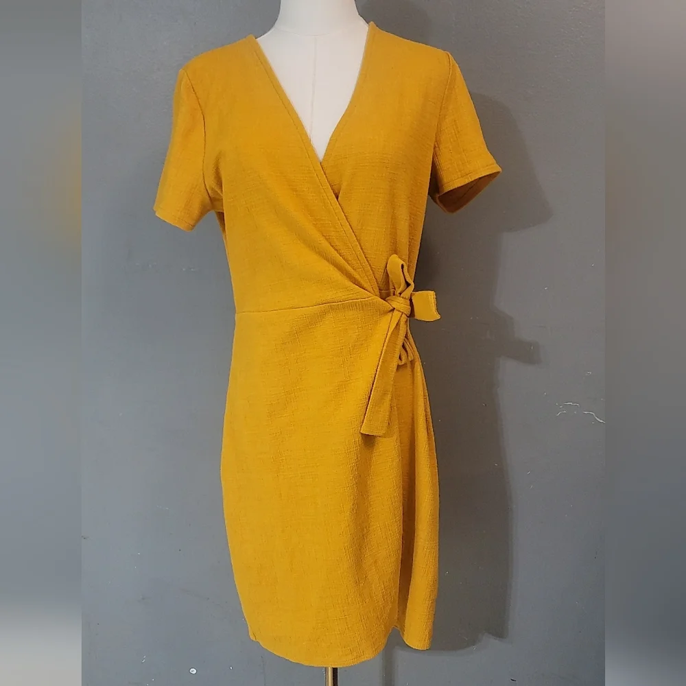 J. Crew Yellow Tie-Waist Midi Dress Never‎ Woern